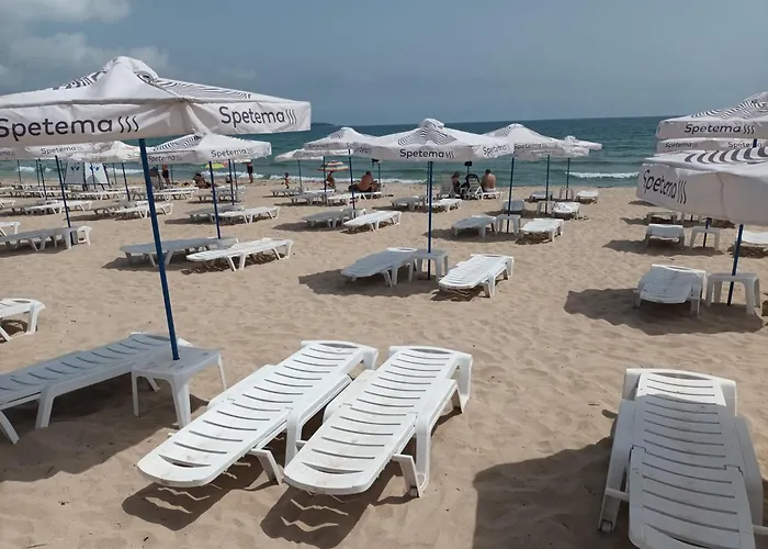 Stamopolulux директен изглед към морето פרימורסקו